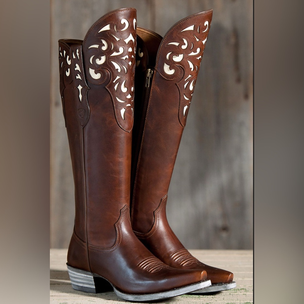 Women's Ariat Hacienda Leather Boots vintage caramel
Style # 58025
